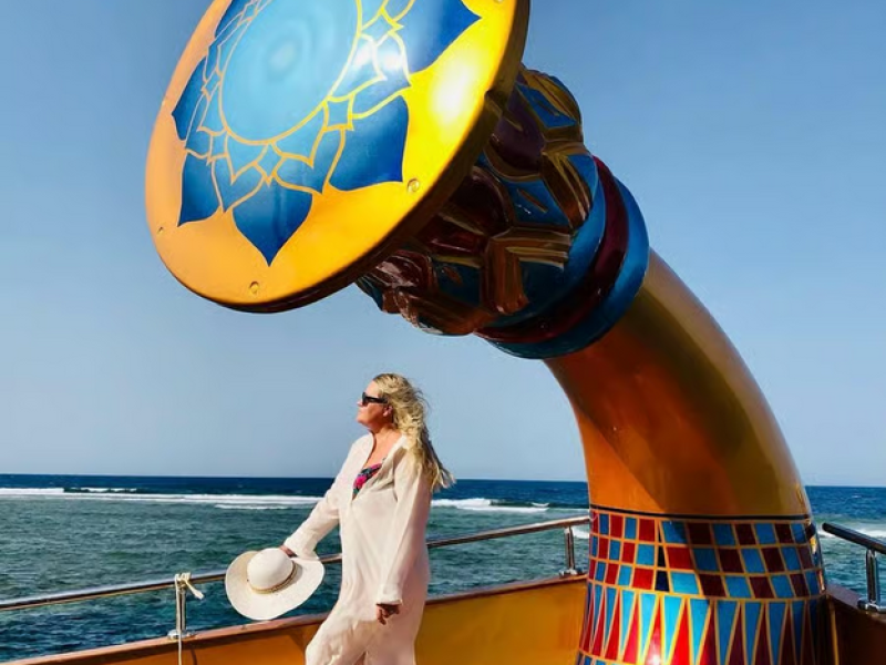 Hurghada Nefertari Cruise from Makadi Bay with Lunch or Dinner